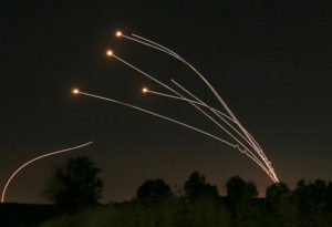 Ракетные обстрелы Израиля не прекращаются