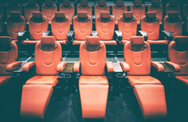 В Израиле открываются кинотеатры