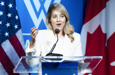 Канада прекращает поставки оружия в Израиль